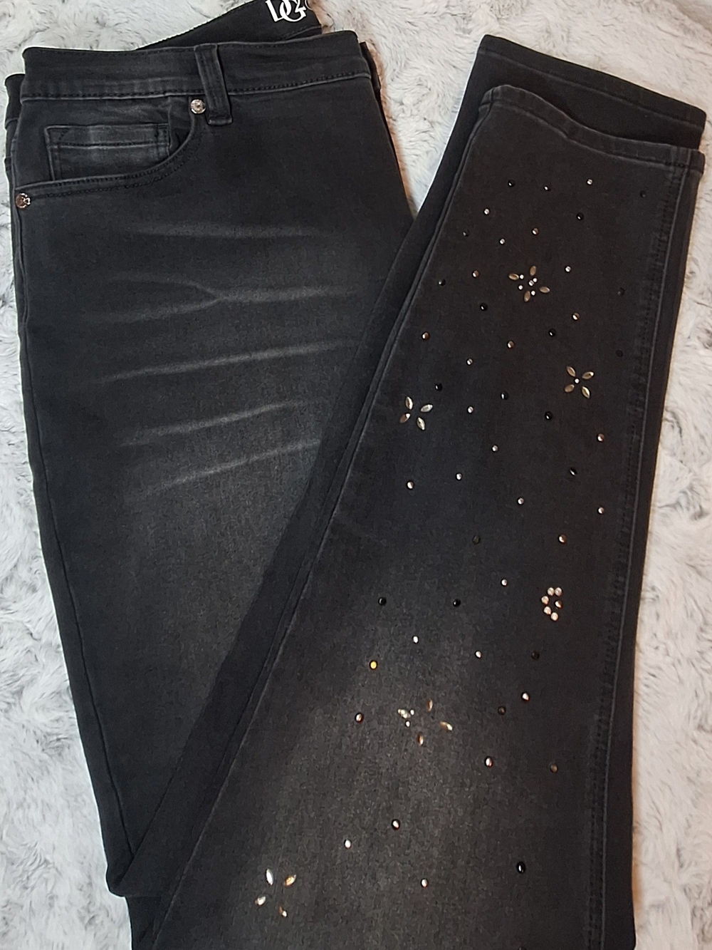 DG2 Diane Gilman Black Embellished Rhinestone Studded Stretch Jeans Size 16